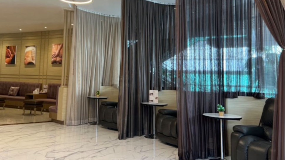 DR.REVIVE Sukhumvit ( W District )